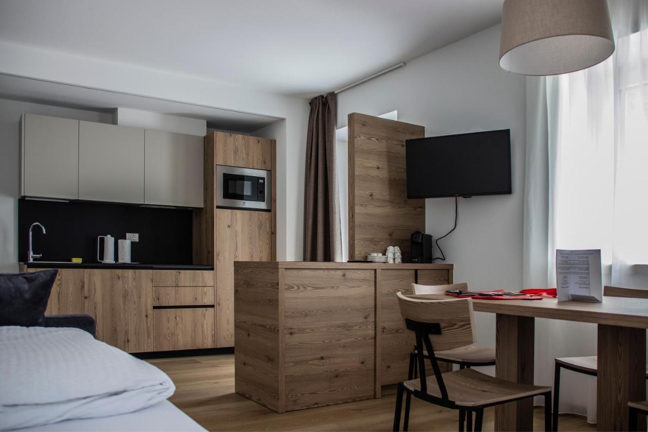 DolceAmbiez Apartments Dorsino Buitenkant foto