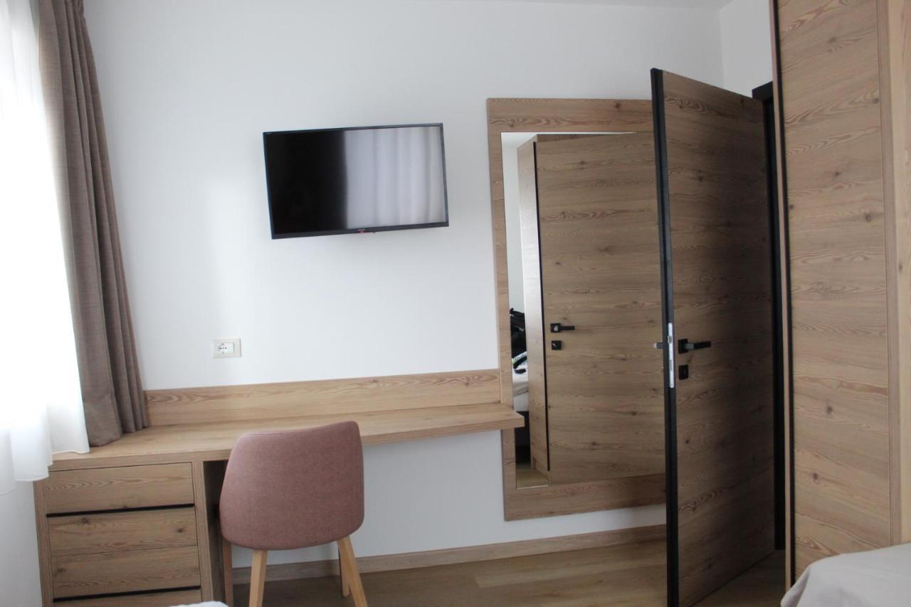 DolceAmbiez Apartments Dorsino Buitenkant foto
