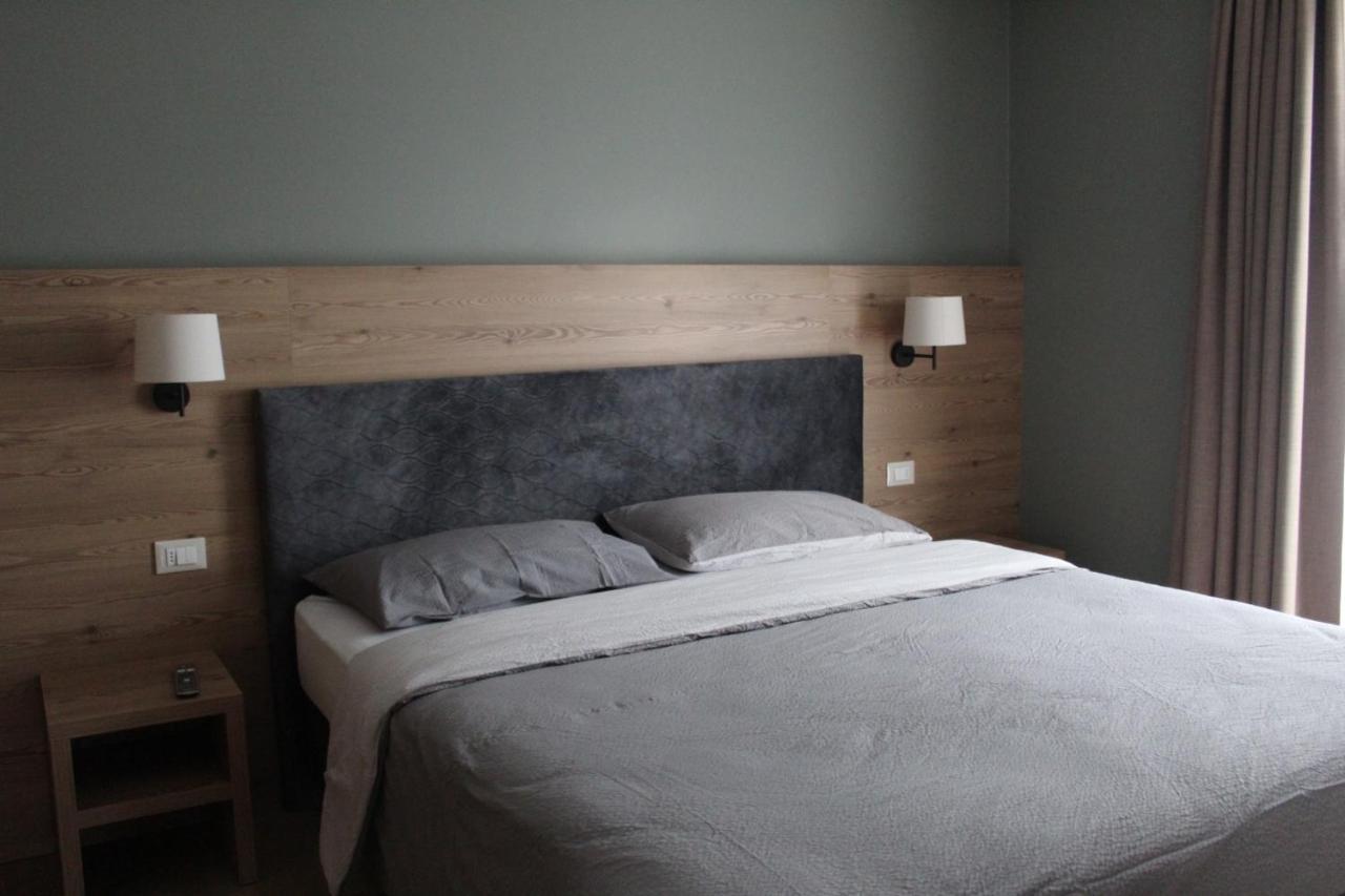 DolceAmbiez Apartments Dorsino Buitenkant foto